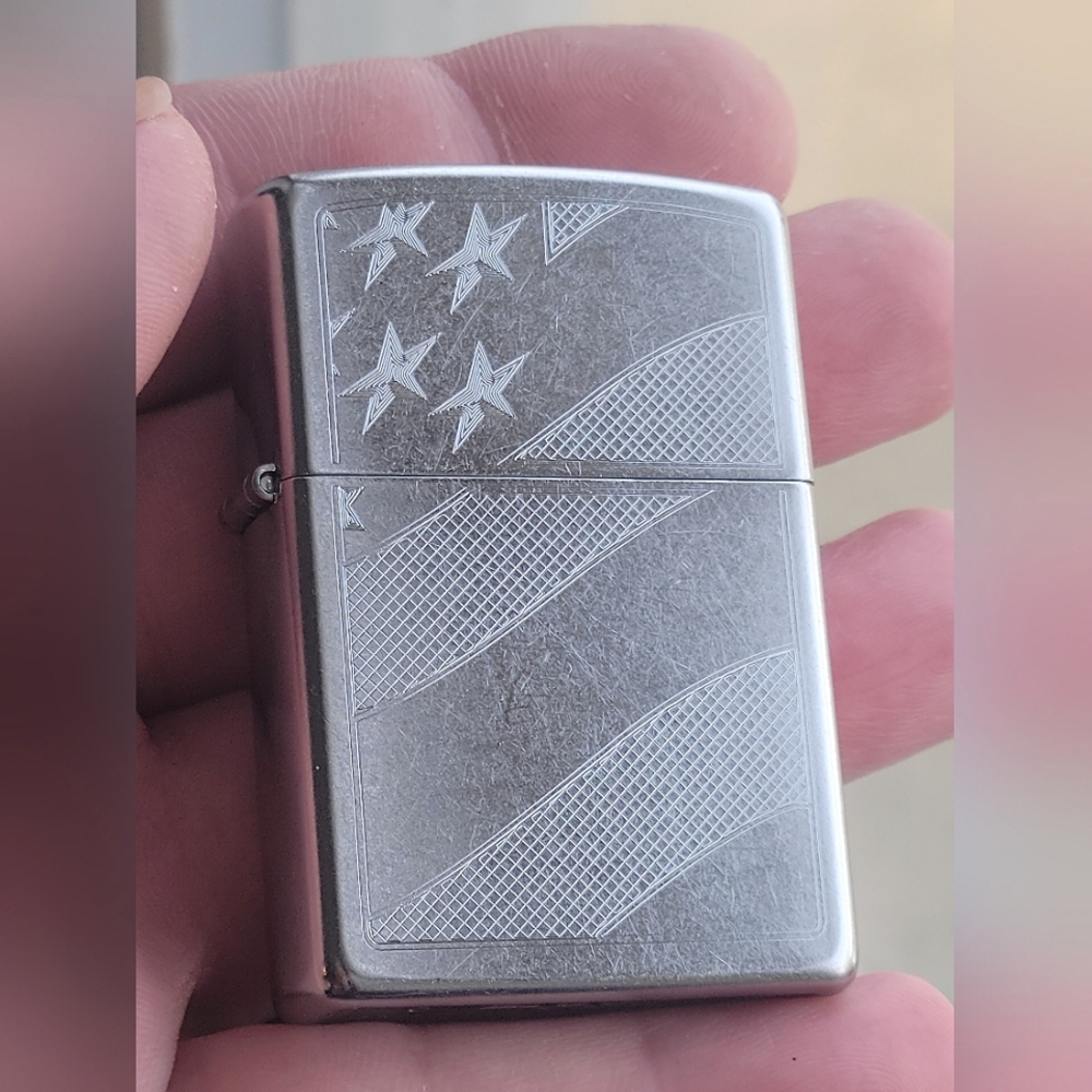 ZIPPO OLD GLORY FLAG CHROME POCKET LIGHTER WINDPROOF MADE IN USA REUSEABLE 2009